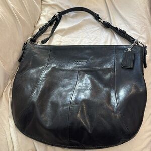 Vintage COACH SoHo Smooth Black Leather Hobo Shoulder Bag #12684